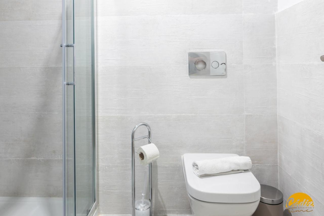 Writer'S Home By Cadiz Time Bagian luar foto